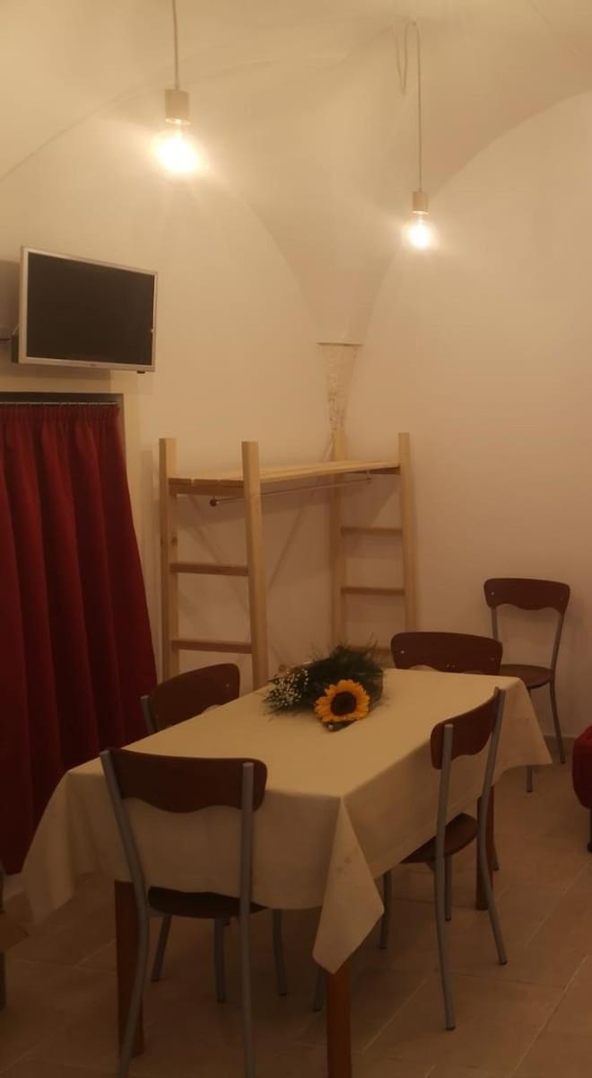 A Casa Di Ale Villa Ceglie Messapica Buitenkant foto